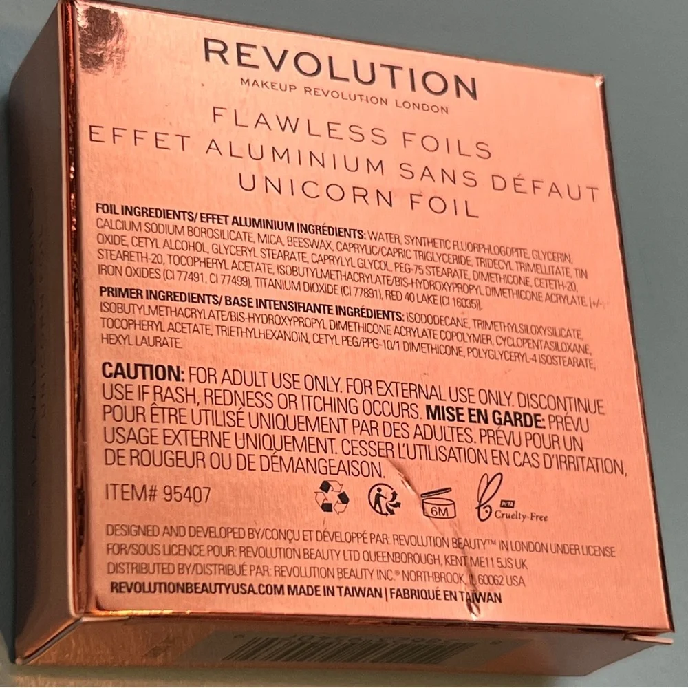 Makeup Revolution Flawless Foils Unicorn Foil